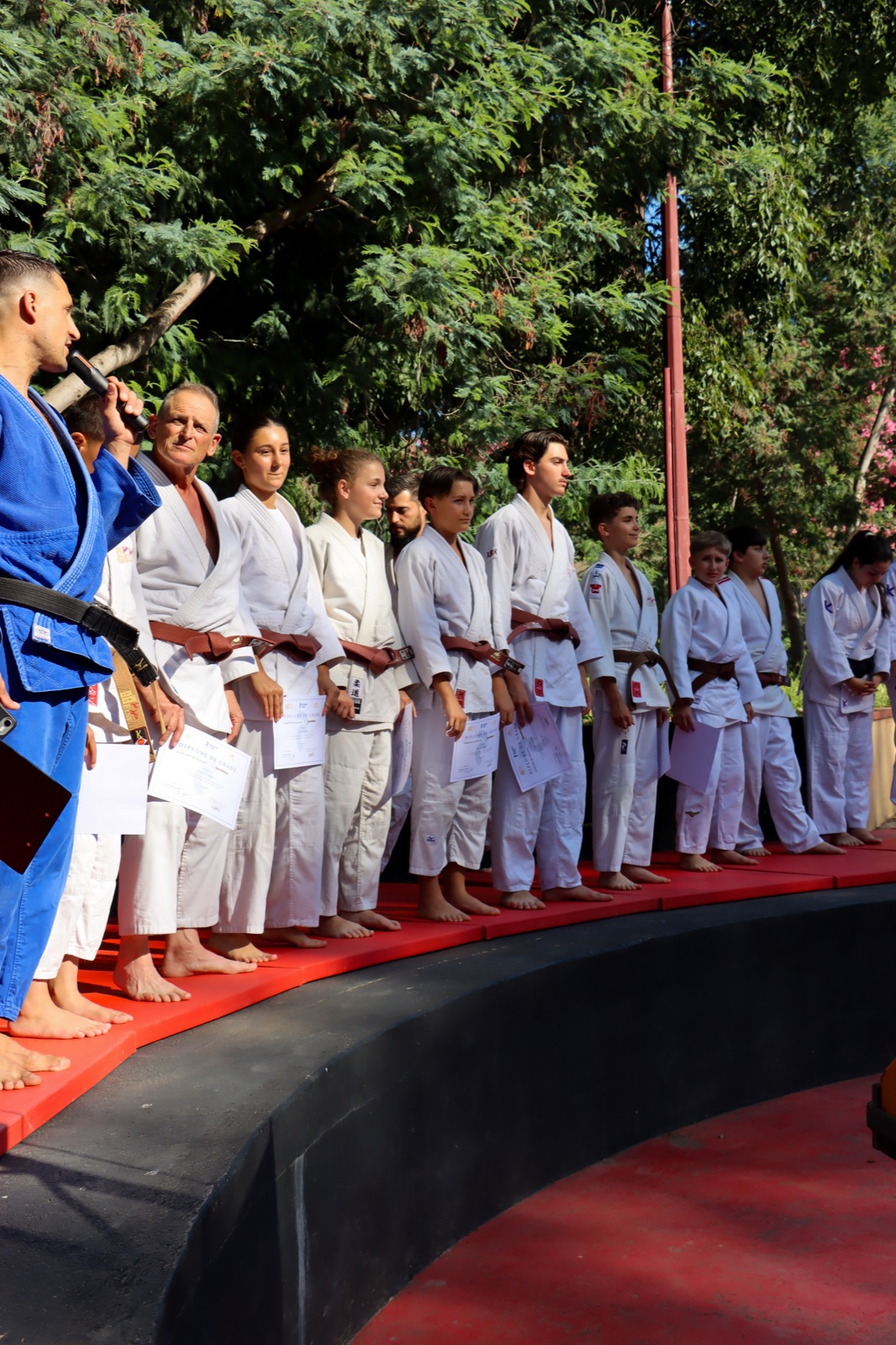 Remise des grades lors de la fête du club