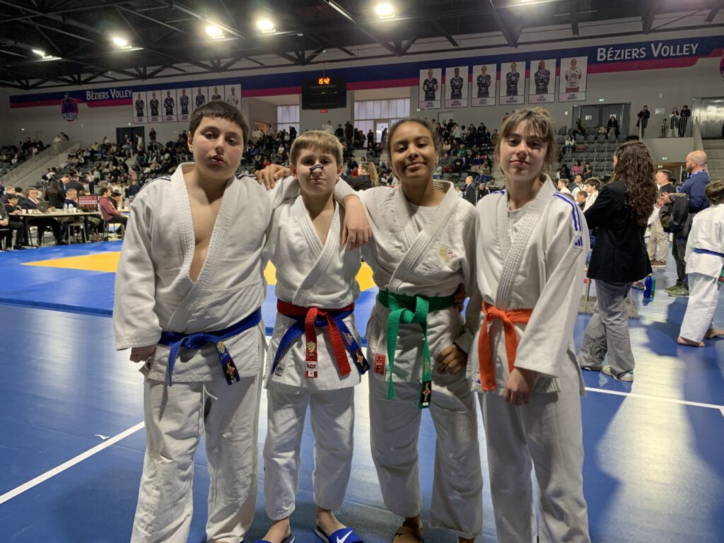 Judokas minimes du JUDO Albères Illibéris lors de la Zone Méditerranée 2026 à Béziers