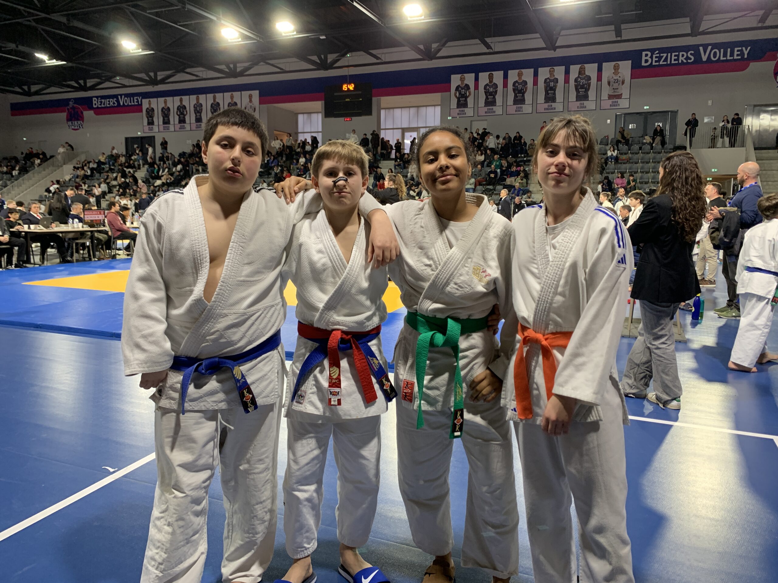 Judokas minimes du JUDO Albères Illibéris lors de la Zone Méditerranée 2026 à Béziers