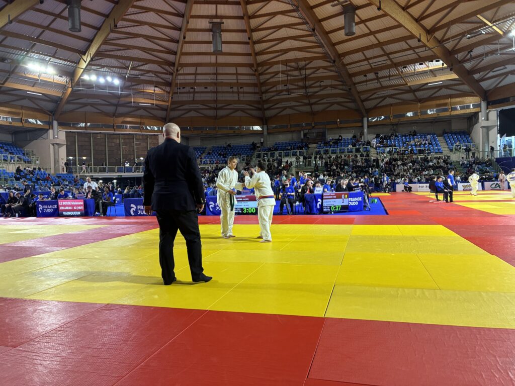Nabil Nasibov en combat à la Coupe de France Minimes à Villebon-sur-Yvette – JUDO Albères Illibéris